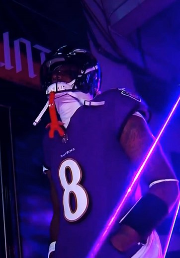 Lamar Jackson's Hat & T-Shirt Game Highlights