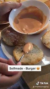 Selfmade Burger mit karamellisierten Zwiebeln YUMM❤️ | madebytuchel
