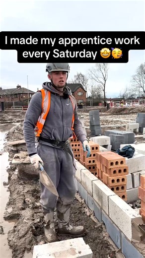 Who’s winning now huh @TRENCHKID #apprentice #tradielife #constructionlife #bricklayer #tradiesoftiktok | The Idea Exchange | Facebook