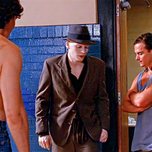 Mood In Frames | 🎬 Title: Powder (1995) ⚡🤍🌩️ 📖 Summary Jeremy "Powder" Reed (Sean Patrick Flanery) is a young albino man born under extraordinary... | Instagram