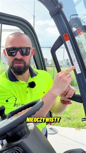 Czy znasz wszystkie piktogramy na wózku widłowym? 🚜⚠️ #WózkiWidłowe #UDT #EgzaminUDT #OperatorWózka