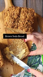 Brown Soda Bread Loaf Here’s my homemade 2-pound brown soda loaf…soft, rustic, and just the right touch of sweetness from the treacle. It’s hearty, comforting, and absolutely delicious with your favourite soup, or simply warm with a bit of Irish butter 🍞✨ Ingredients 450g coarse wholemeal flour 150g plain white flour 1 tsp bread soda 1 tsp salt 20g brown sugar 1 tbsp treacle 250ml milk 250g natural yogurt 1 egg Method Preheat oven → 180°C (fan). Grease a 2lb loaf tin. Mix wet → milk, yogurt, eg