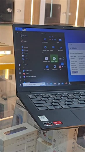 My PC on Instagram: "PC PROFESSIONNEL 14 POUCES MARQUE : LENOVO V14 ETAT : TRÈS BON ÉTAT 9.5/10 GARANTIE : 3 Mois 📃⏳ ---------------------------------------------------------- PROCESSEUR : RYZEN 5 5500U 6CORES 12THREADS 12MO CACHE RAM : 8Gb DDR4 DISQUE DUR : SSD 256GB CARTE GRAPHIQUE AMD RADEON RX VEGA ÉCRAN : 14" POUCES FULL HD 1920X1080P _____________________________________ PRIX = 57.000 💶 ______________________________________ CONTACT : 0551.888.726 📞 0771.90.13.55 📞 MAPS : My PC 📍à RUE