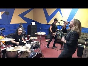 LAST IN LINE - "Landslide" (Live From Tour Rehearsals) - 🔥 ON TOUR NOW