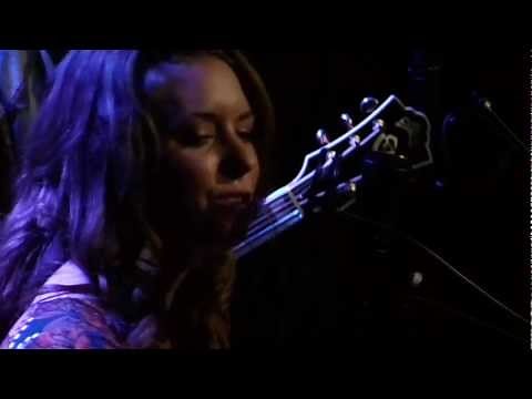 Kylie Rae Harris - Sticks and Stones - Showcase Performance