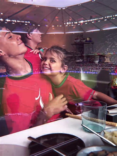 Ronaldo's Family With The Cameraman 😳🤗