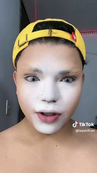 Understanding Drag Queens: Culture and Artistry