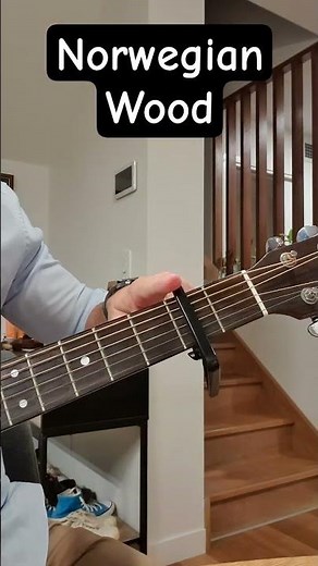 How to play Norwegian Wood, The Beatles. An amazing tutorial for acoustic guitar. Fantastic version