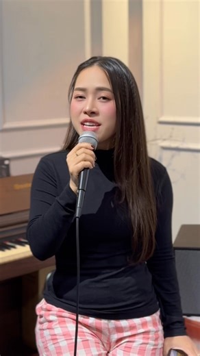 1.2M views · 24K reactions | Tình Ca Tây Bắc - Hà Thơ hát live tại Music Box làm bao người say mê 殺 #hatho #TinhCaTayBac | Hà Thơ | Facebook