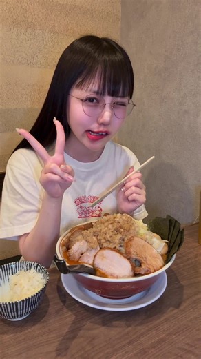 二郎系ラーメン特盛2杯を完食する方法と食レポ（約5kg挑戦）