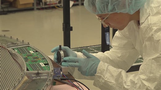 Monmouth College students spend their summer at Fermilab physics laboratory