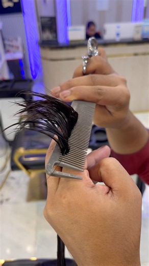 Long layers haircut 💇‍♀️ | Viral cut 🔥 #shortvideo #hairtutorial #keşfet #newreel #fyp #live #yt
