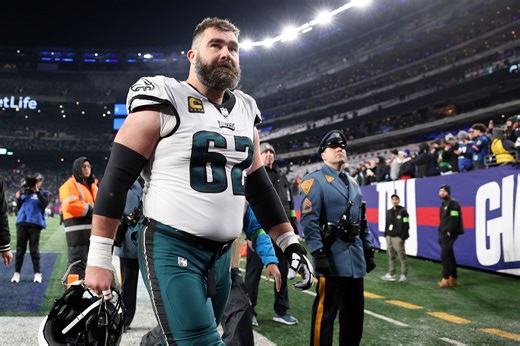 Jason Kelce car collection: What kind of automobile does Eagles center drive?