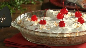 81K views · 401 reactions | We ❤️ this sweet and fruity pie!...