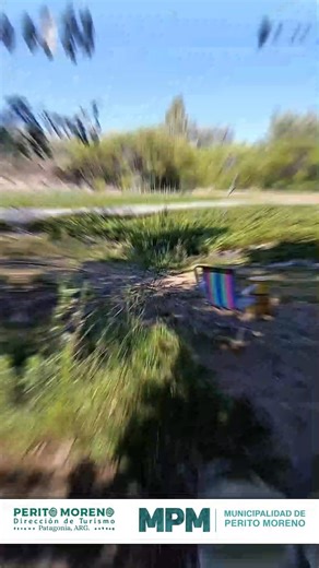 🍓 La Ruta de la Frutilla 🍓 ✨ En esta nueva parada del recorrido llegamos a Chacra Tres, un lugar donde hay mucho sacrificio y trabajo detrás de cada temporada, y donde la producción local crece año a año gracias al compromiso de sus productores. 🌿 Detrás de cada cosecha hay horas de trabajo constante, paciencia, dedicación y un esfuerzo silencioso que no siempre se ve, pero que se siente en cada fruto. 💪 Chacra Tres nos demuestra y visibiliza el trabajo exhaustivo que sostienen las familias 