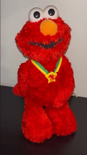 Fisher Price 2007 Tickle Me Elmo Sesame Street TMX Extra Special Edition