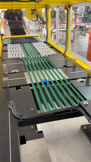 UBLpackagingmachine on Instagram: "Garment packaging production line, operable by one person, saving 80% of labor costs. #GarmentPackagingLine #garmentpackagingmachine #garmentfoldingmachine #garmentpackingmachine #packagingmachine #automaticpackagingmachine #automatedfactory #automationequipment #garmentfactory"