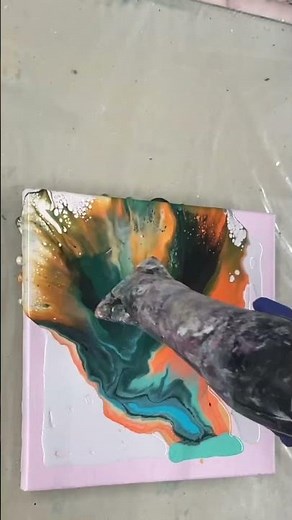 How to Mix Paul Rubens Acrylic Paints for Pearl Cells | Acrylic Pouring with Metallic Paints.