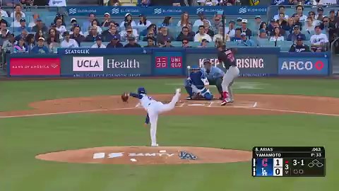 山本由伸、3回に2失点アリアスに本塁打を浴びる...ここからの粘りに期待！3回42球2安打1三振0四球0失点🎥@MLB #山本由伸 #ドジャース
