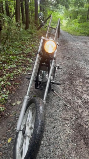 Tiny 107cc Honda Chopper Ride | Free to Wander