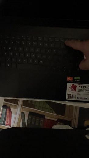 厉害👍🏻暗影精灵为了防止别人开我电脑开机甚至都需要钥匙@惠普精灵联盟 @HP惠普官方旗舰店#暗影精灵9黑屏 #暗影精灵9