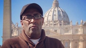 Staf NBC Larry Edgeworth Meninggal Usai Positif Virus Corona