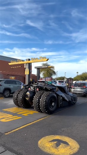 @VistaLuxez on Instagram: "The Batmobile Tumbler is the iconic armored vehicle introduced in Batman Begins (2005) and used throughout The Dark Knight trilogy. It was designed to look more like a military assault vehicle than a traditional car, with sharp angles, exposed mechanics, and an aggressive stance inspired by stealth aircraft and off-road tanks. The original movie Tumbler was fully functional, powered by a 5.7-liter GM V8, capable of reaching around 100 km/h (60 mph) despite weighing ove