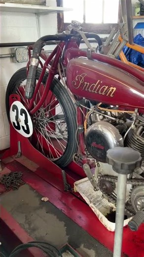 Vintage Indian Motorcycle Check Out #DicEtv