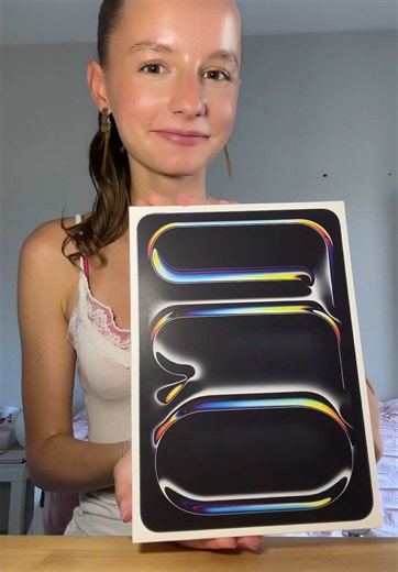 Unboxing iPad Pro
