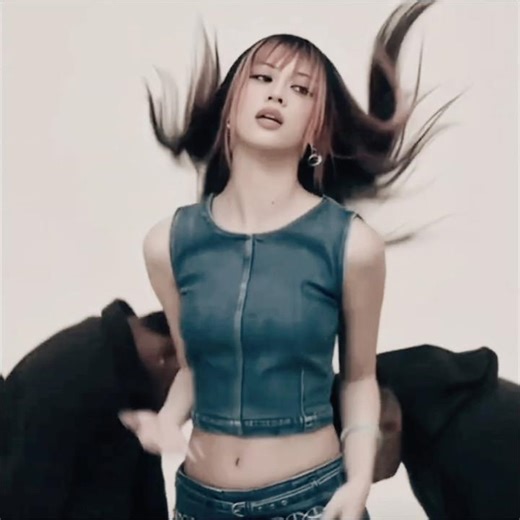 she wants ittt #megan #katseye #foryou #fy #fyp #kpop #explore #viral #shorts #meganskiendel #fypp