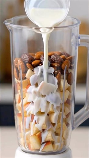The Ultimate Fruit & Nut Energy Smoothie! 🍎🥤 #SmoothieRecipe #HealthyDrinks #EnergyBoost