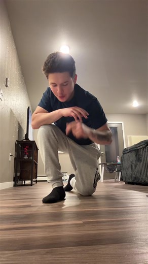 Let’s go for the push up fade!💪🏼 #fyp #trending #pushups