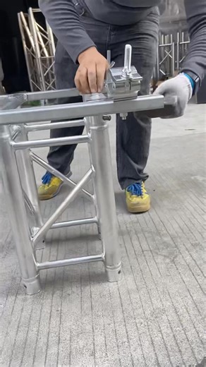 Multi-use truss ceiling fasteners ☎️WhatsApp 8615112156483 8618927559082#event #stage #stagetruss #show #club lightingtruss truss stagetruss weddingdecor party globaltruss F34truss | Stage Truss Lighting Lucy