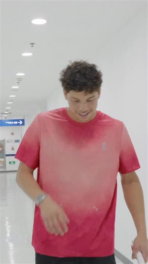 77K views · 1.7K reactions | Pinpoint accuracy  This is Training on Tour, with @benshelton  #atptour | #tennis | #trainingontour | ATP Tour | Facebook