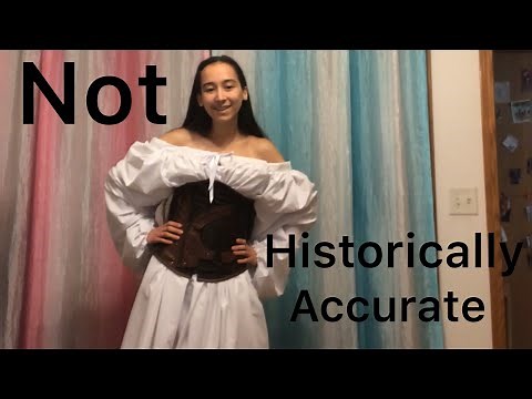 How to Make an Easy Historical Chemise (No Pattern!)