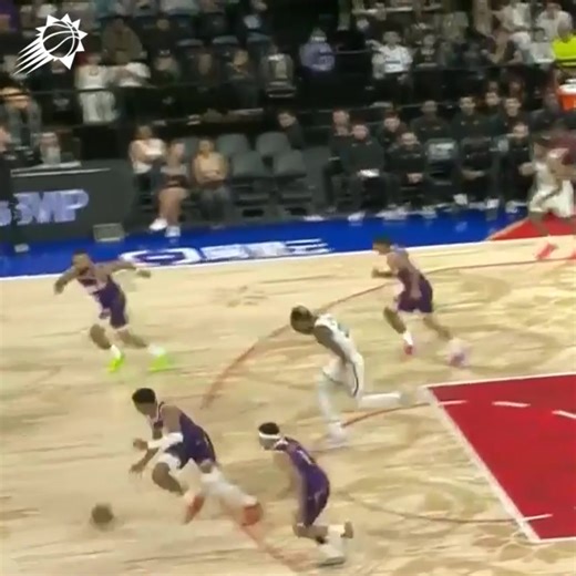 Ryan Dunn in the open court is a thing of beauty 😍 | Phoenix Suns
