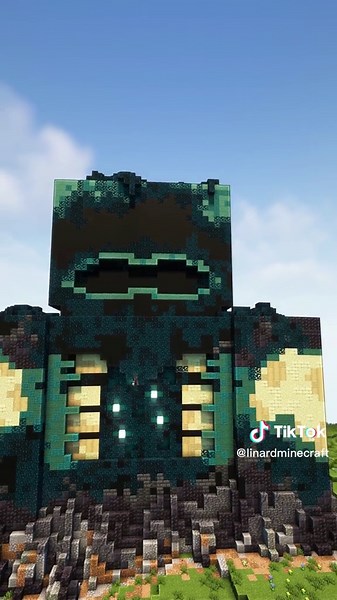 Creating a Minecraft Warden Statue: Step-by-Step Guide