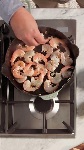 Cook it in a STAUB! 🍤🌶️