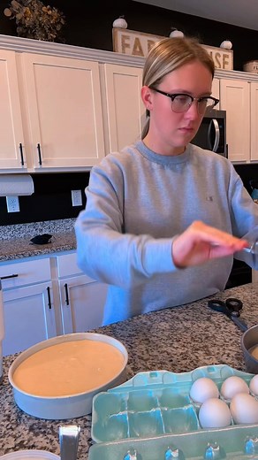 2 cakes. 4 dozen cake pops. Come bake with me 🎂🍰 | LP Sweet Treats