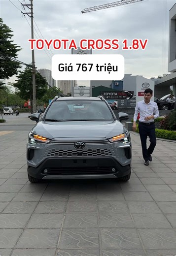 Toyota Cross 2024: Giá chỉ 767 triệu đồng