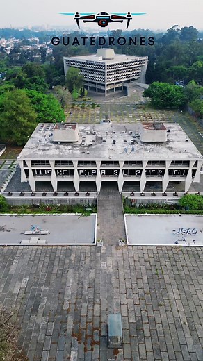 Universidad Fantasma de San Carlos, Guatemala