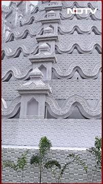 Durga Puja 2025 | A Look At Kolkata's Best Puja Pandals In 90 Secs