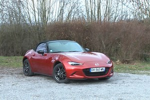 La Mazda MX-5 à l’essai sur Auto Plus