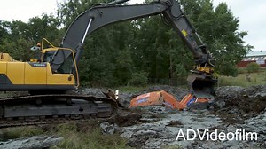 4.1M views · 25K reactions | Two Excavators stuck in deep clay - Heavy Recovery - Terribärgarn, Sweden | Excavator | Facebook