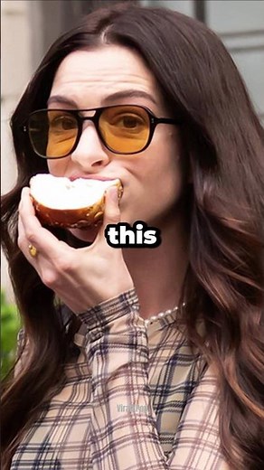 Anne Hathway's Way Of Eating Cupcake
