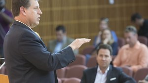 Homelessness expert: Melbourne 'at the edge of a crisis' with too many police calls