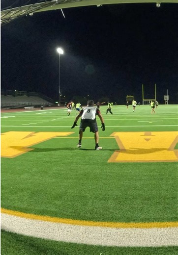 Dribbled through the defense like traffic on a Sunday… then bang! 🚗⚽ #GoalScored #SoccerHighlights #SoccerShorts #FYP #TeamVibes