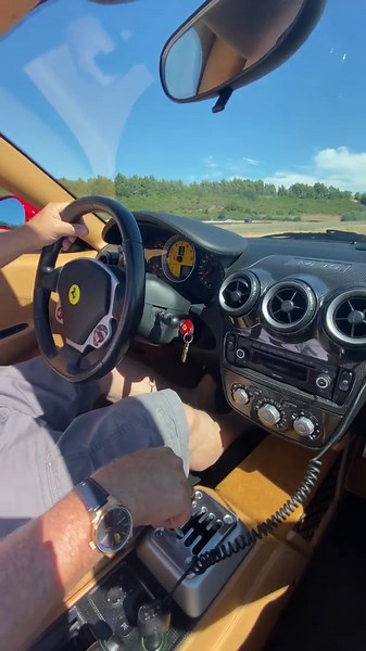 Ferrari V8s sound smooth with Lamborghini Huracan front axle lift