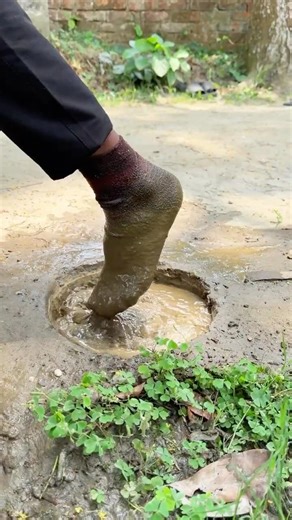 ✅The guy shows SURVIVAL skills: Built a DIY Washing Machine in the Forest with Bare Hands!