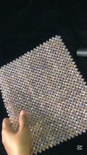 ʙᴇᴀᴅᴇᴅ ʙᴀɢꜱ on Instagram: "The most request video is here Let me know in comment is this helpful? #beadedbags #handmadewithlove #handmadeaccessories #tutorial #beadedfashion #crystalbag #crystals"